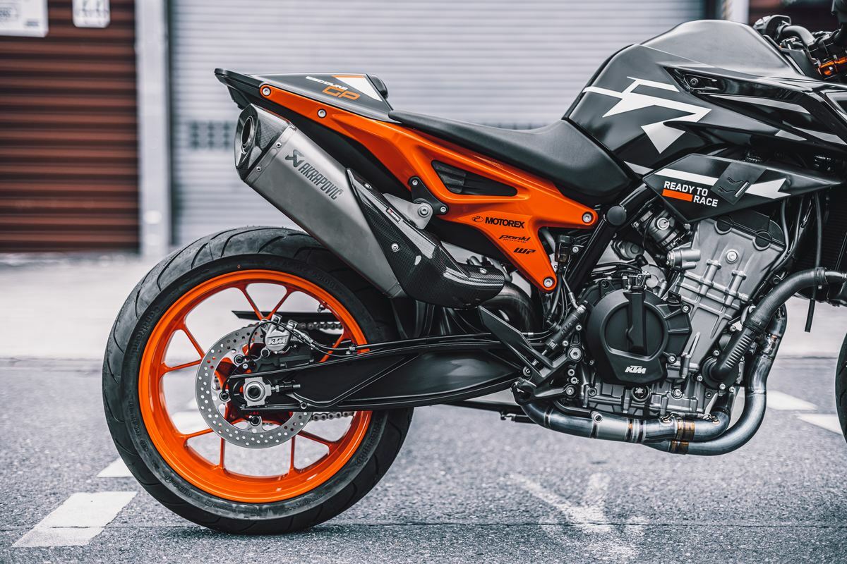 Ktm 790 duke shop akrapovic evolution line