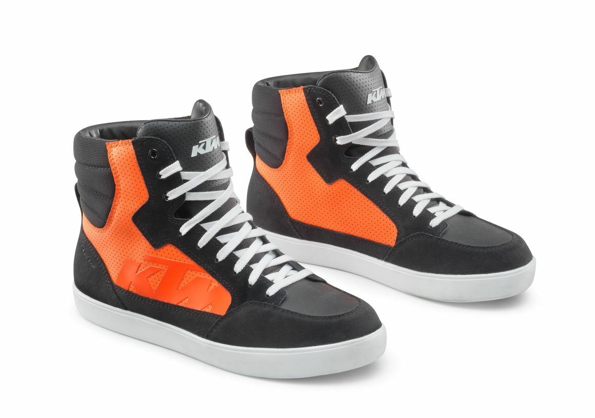 J 6 AIR SHOES JE68